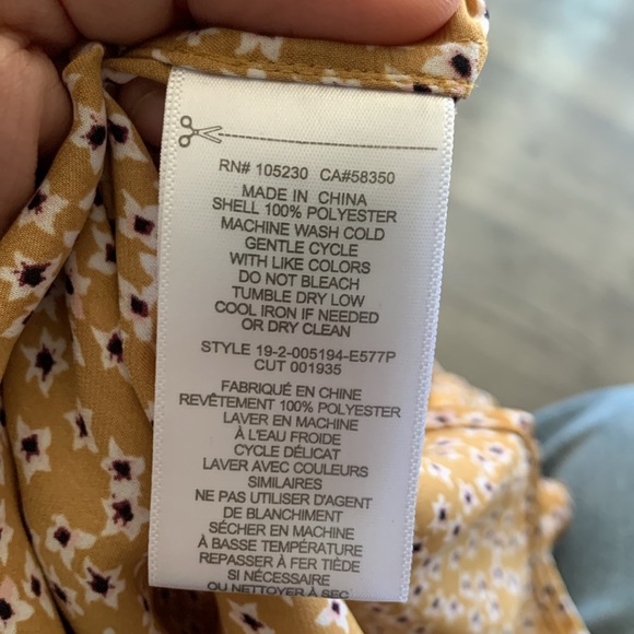 Equipment Leema Ditsy Print Shirt Size XS - Picture 9 of 9